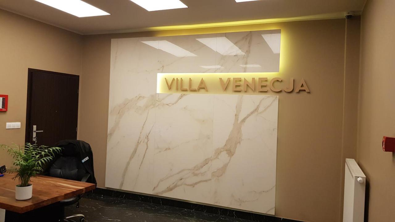Venice Villa Apartment, Self Check-In 24H, Free Parking 포즈난 외부 사진