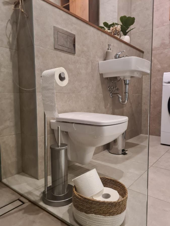 Venice Villa Apartment, Self Check-In 24H, Free Parking 포즈난 외부 사진